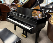 Steinway model L, LIKE NEW - Grand Pianos